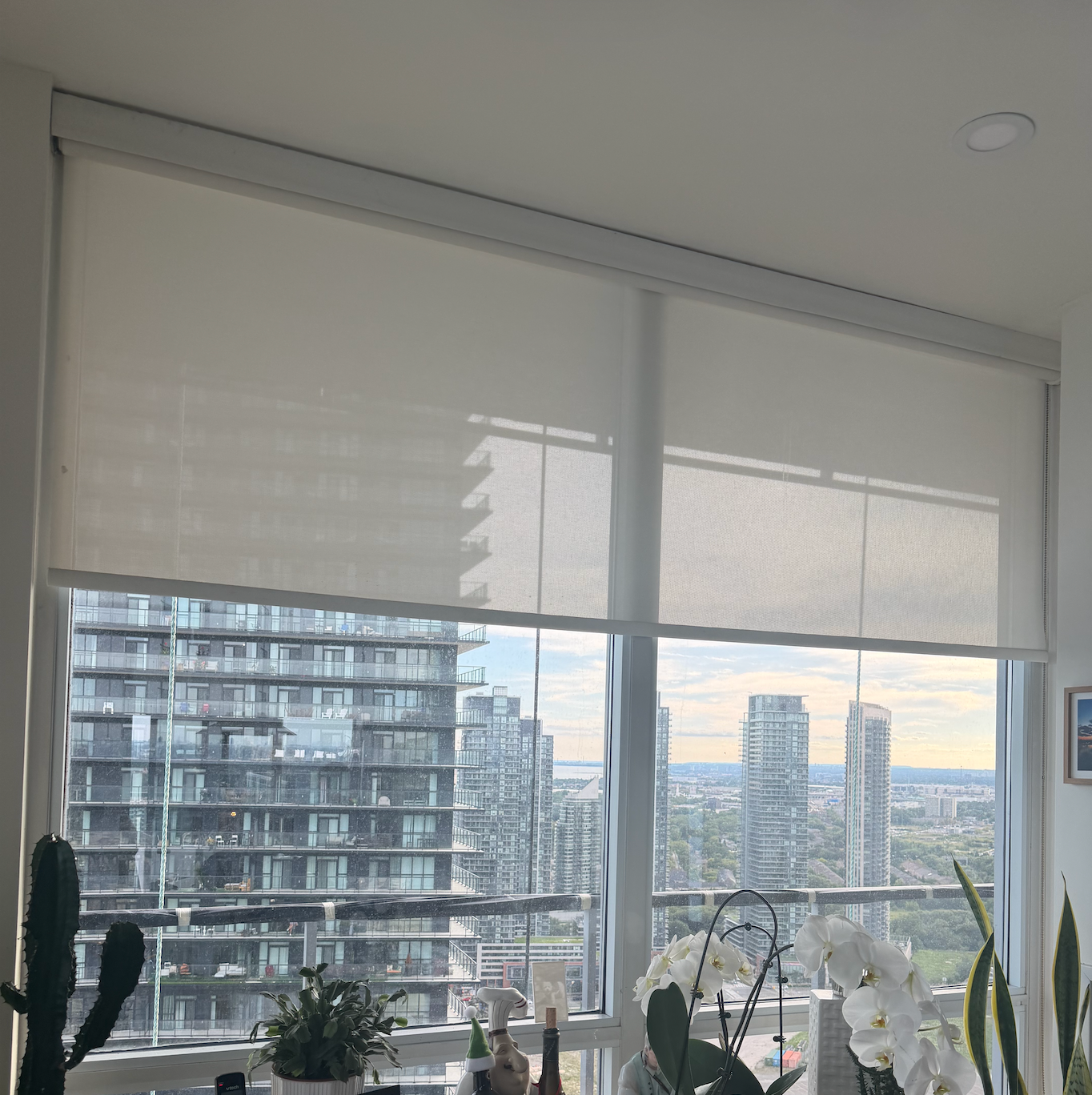 High-Rise Condo, Toronto ON